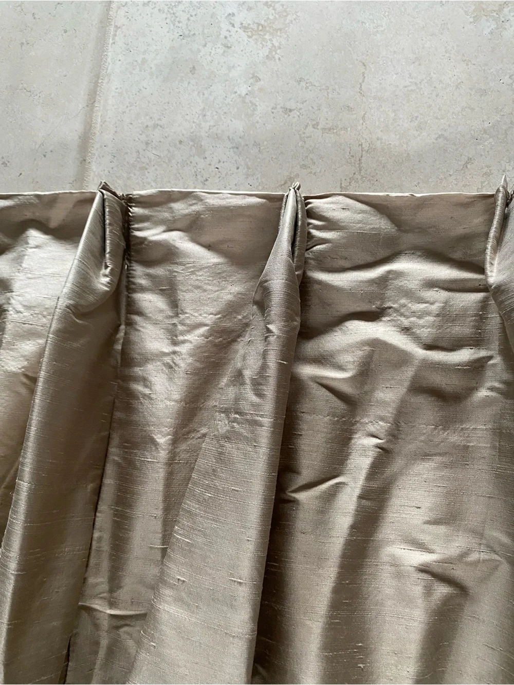 N/A elegant beige
